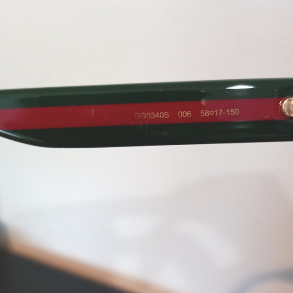 Gucci sunglasses bought on Poshmark and now being sold on Poshmark - Picture 6 of 11